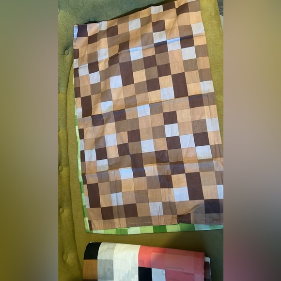 Minecraft reversible bed set double - Picture 2 of 2